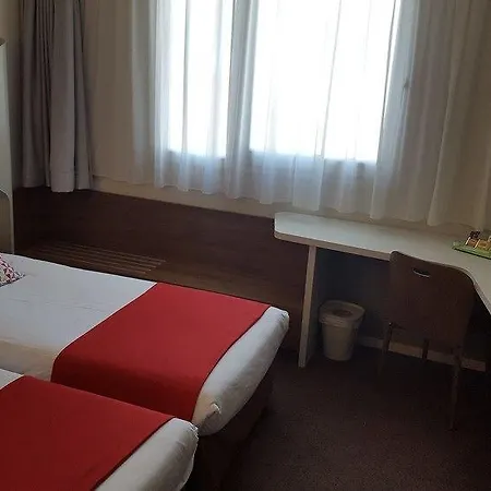 מלון Ibis Styles Centre Gare 3*