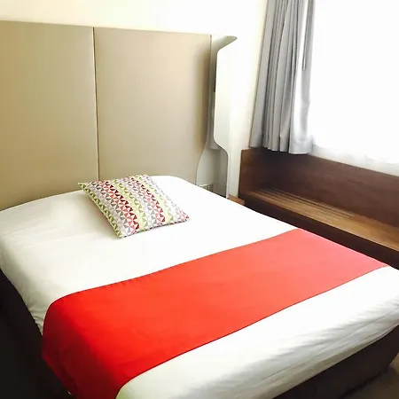 Ibis Styles Centre Gare 3* בורדו