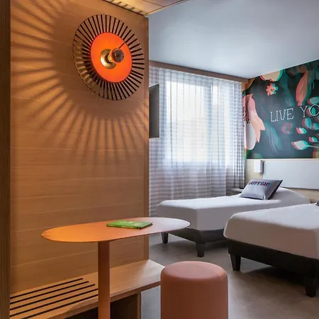 Ibis Styles Centre Gare מלון